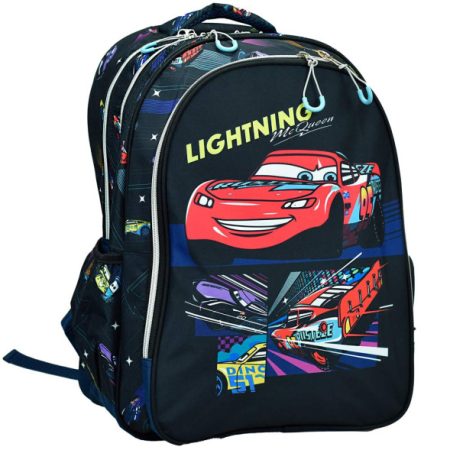 Sac à dos d'école noir pour enfant avec un grand imprimé de la voiture Flash McQueen du film Cars.